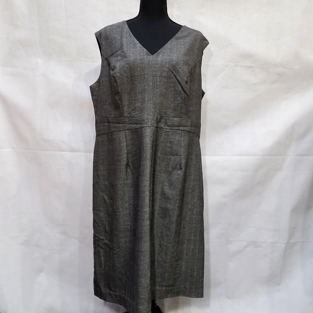 Mossimo Stretch Sleeveless Grey Sheath Dress Size 18